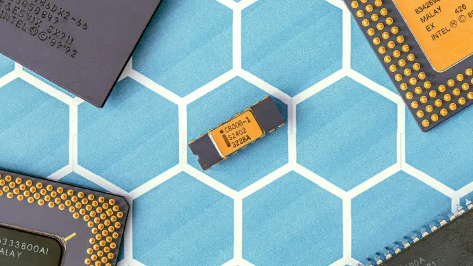 electronic object